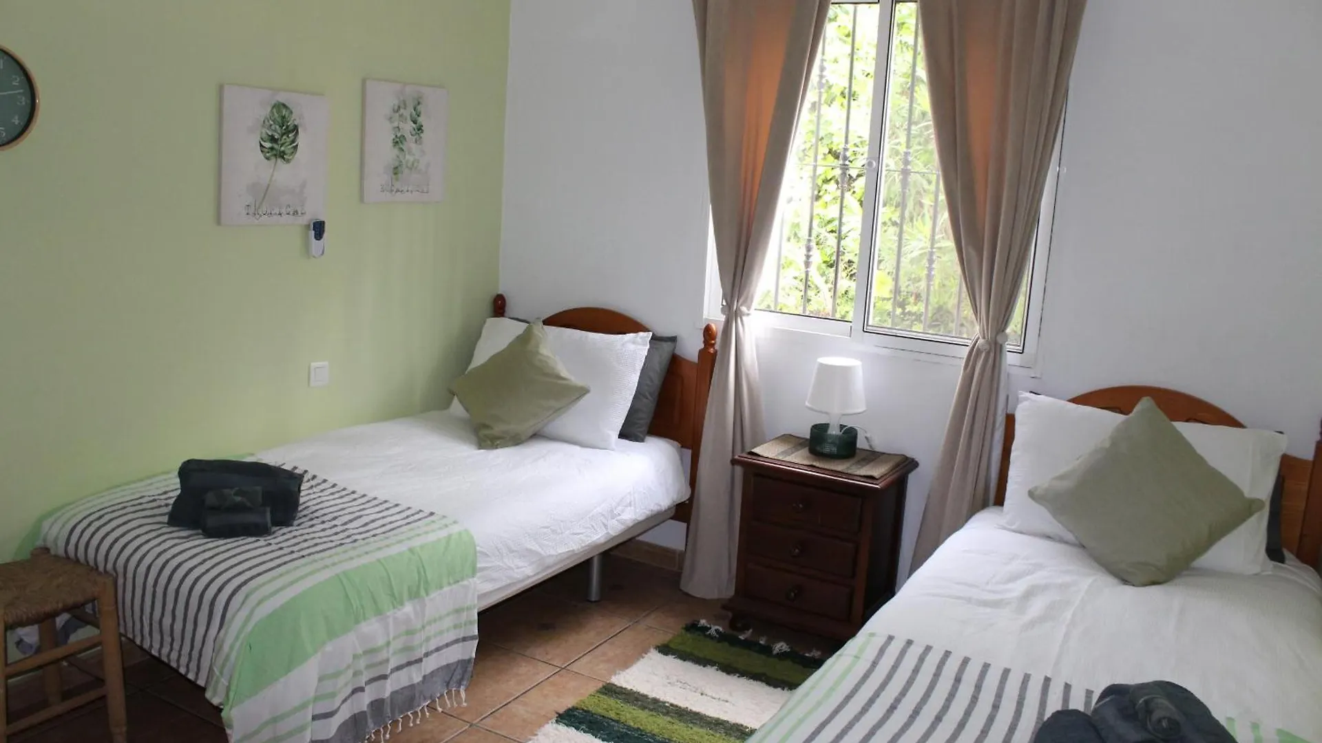 Bed and Breakfast Casa Vista Maroma Cómpeta 0*,  España