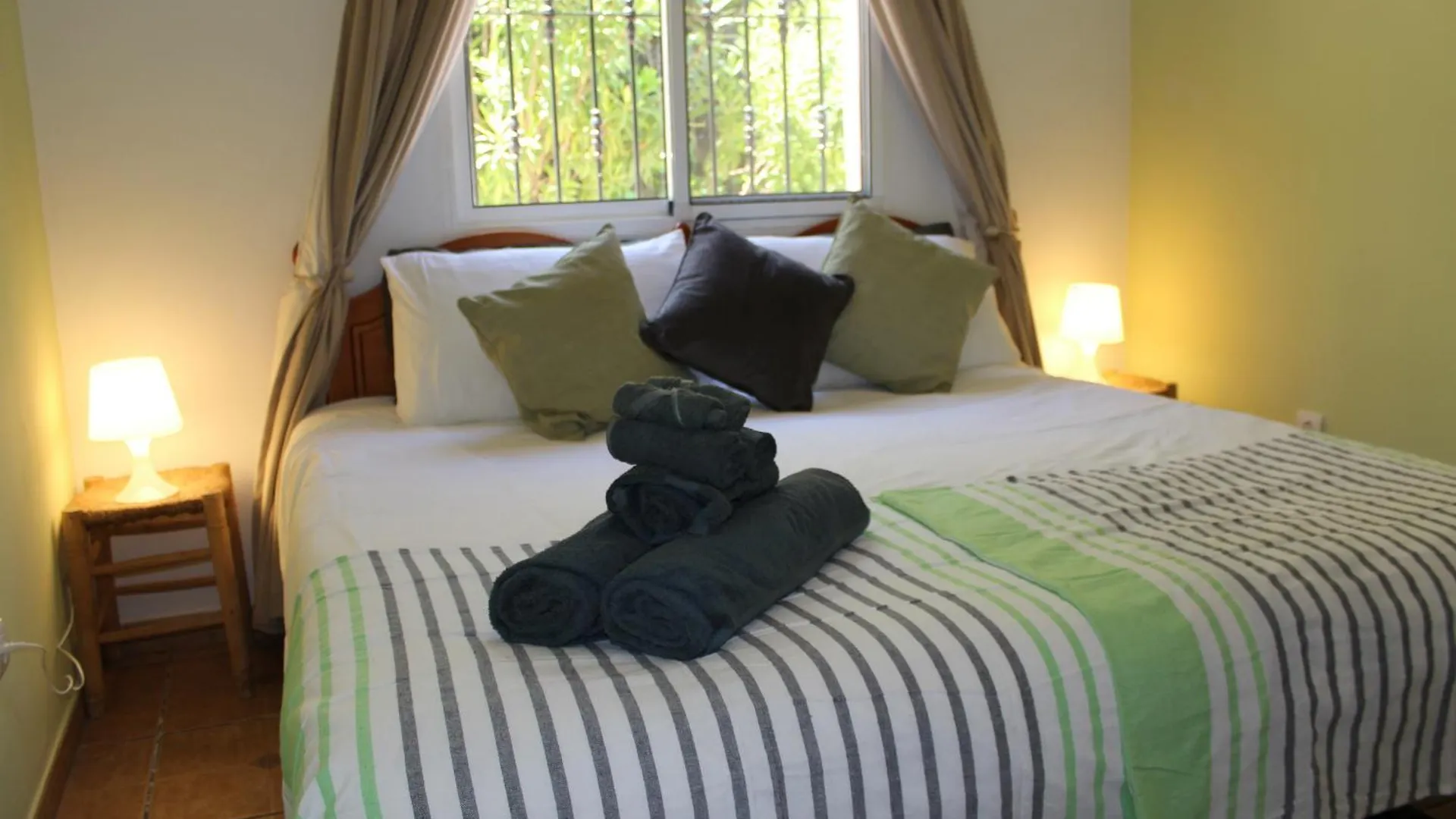 Bed and Breakfast Casa Vista Maroma Cómpeta